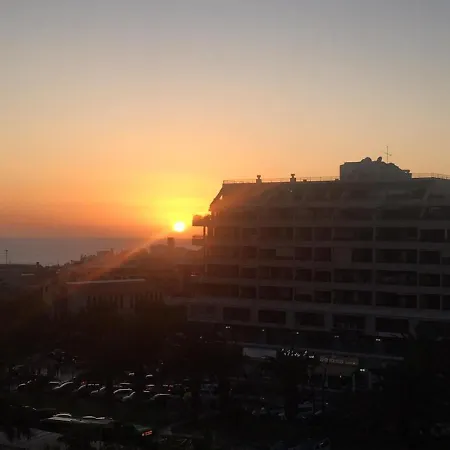 Daire Great 'san Marino' Terrace And Pool Los Cristianos (Tenerife)
