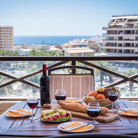 Great 'san Marino' Terrace And Pool * Los Cristianos (Tenerife)