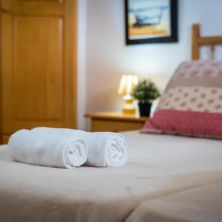 Great 'san Marino' Terrace And Pool Los Cristianos (Tenerife)